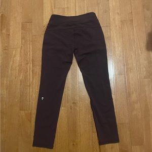 Lululemon Ivivva Pants Dark Purple Girls Size 14